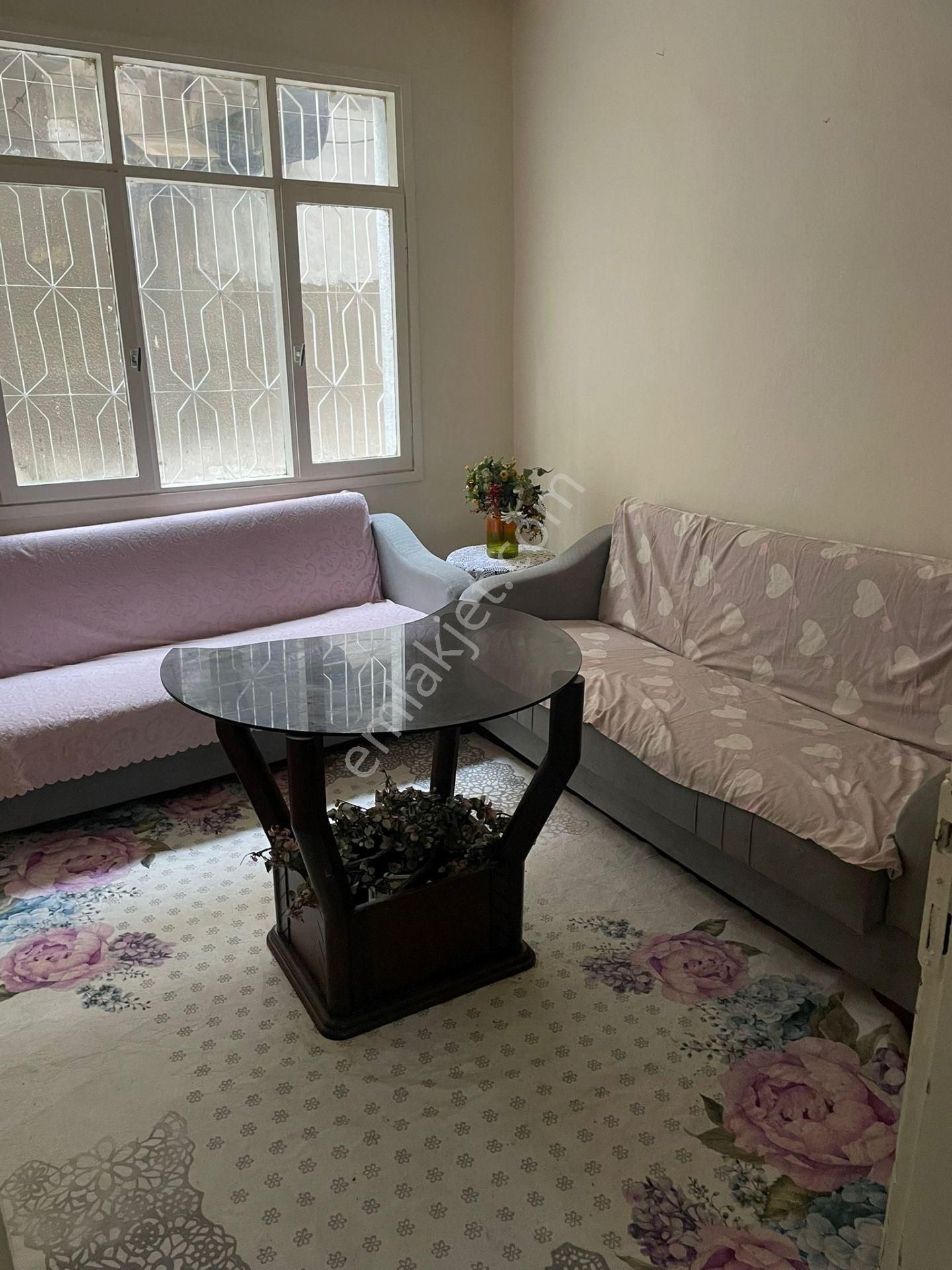 Hem Yatırımlık Hem Oturumluk: Konak Merkezde Yüksek Giriş Geniş 2.5+1 - Görsel 9