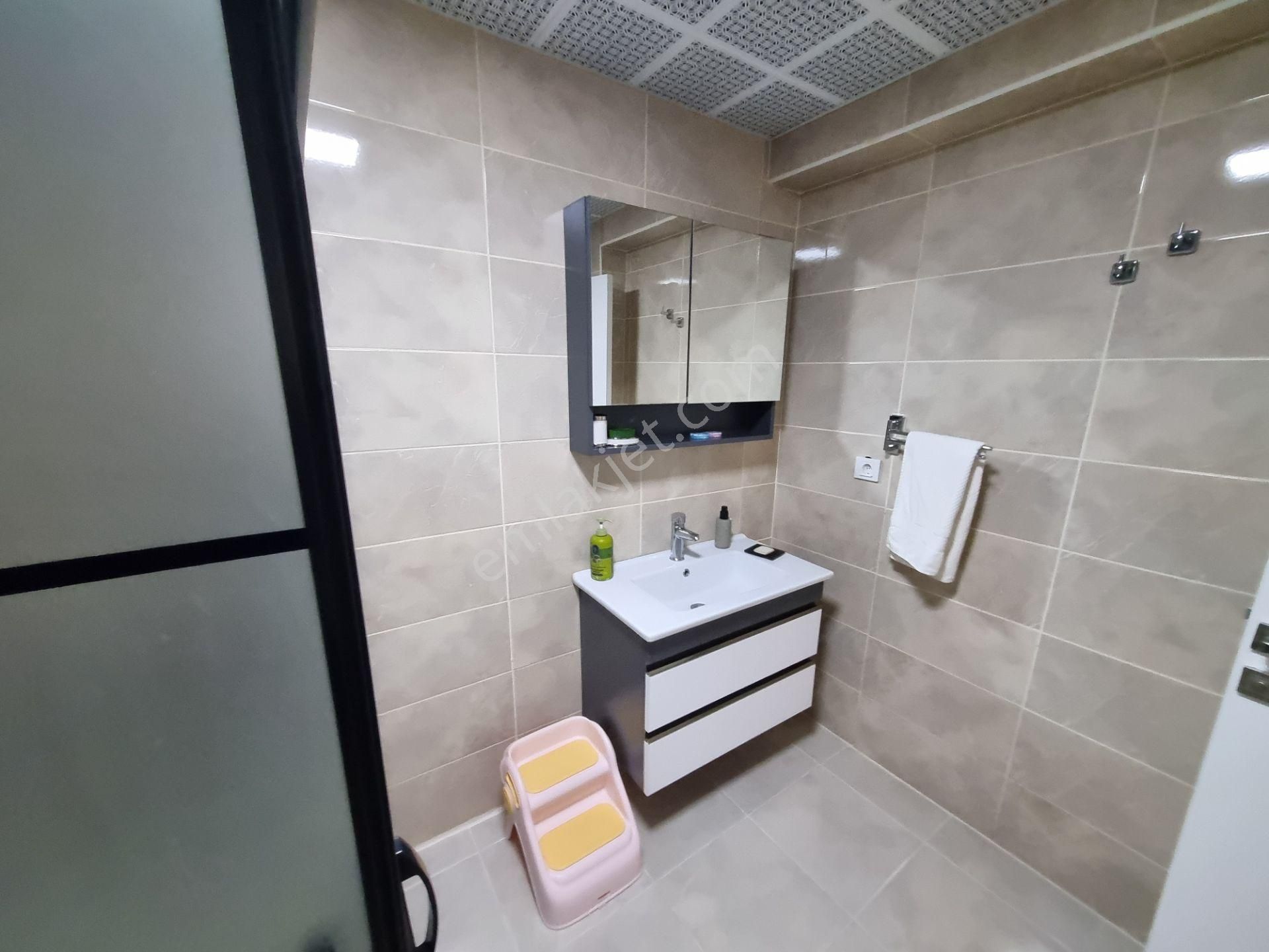 Lüks Yapılı - Ara Kat - Geniş - Manzaralı 4+1 Satılık... - Görsel 24