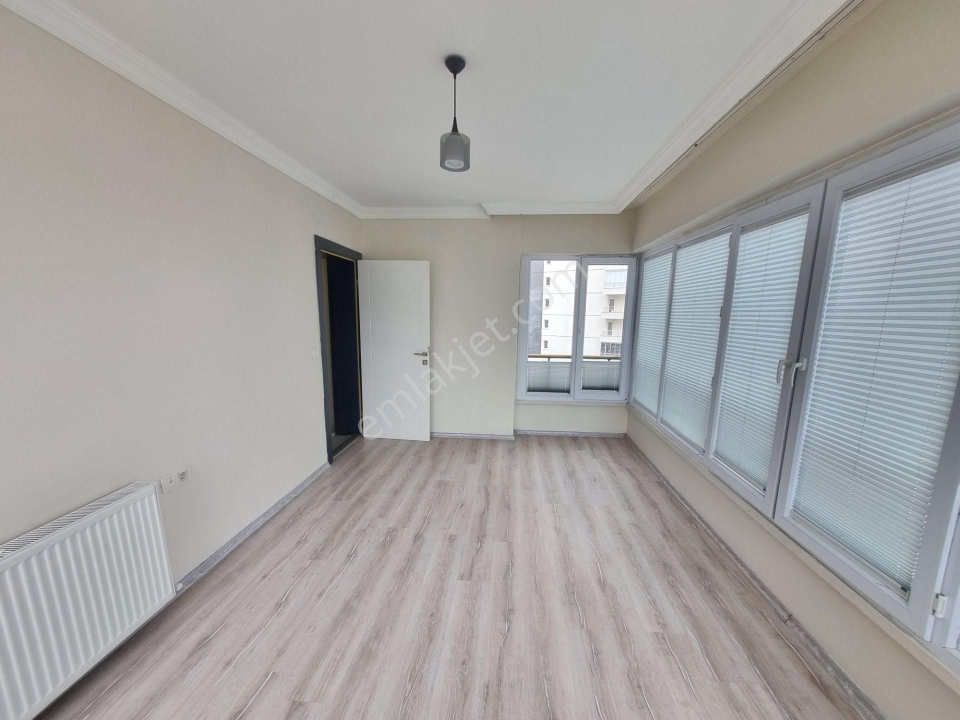 Lüks Yapılı - Ara Kat - Geniş - Manzaralı 4+1 Satılık... - Görsel 34