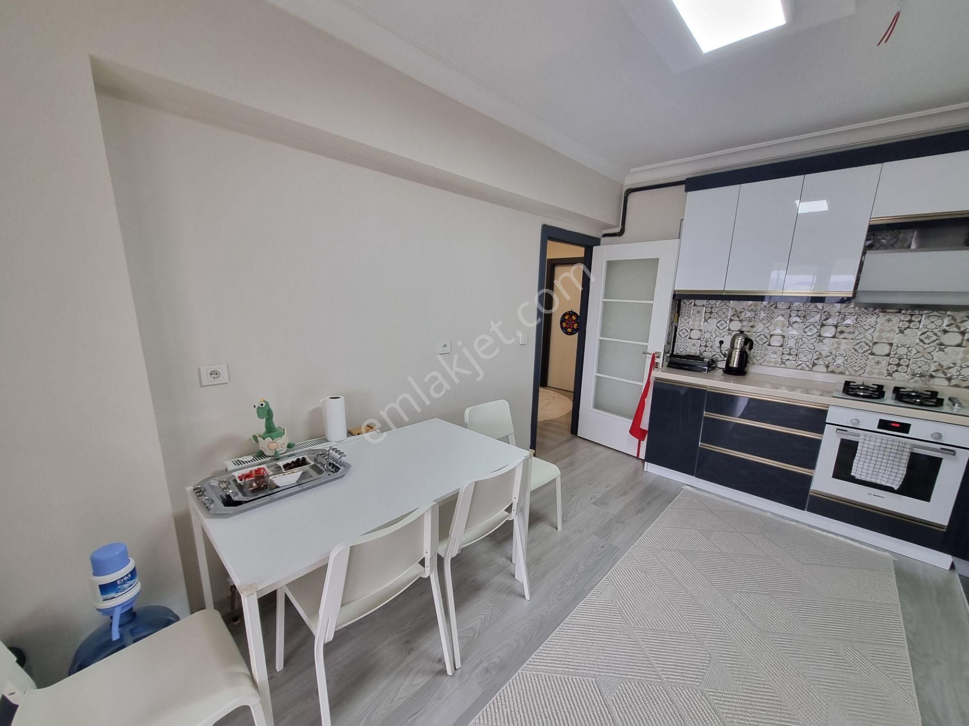 Lüks Yapılı - Ara Kat - Geniş - Manzaralı 4+1 Satılık... - Görsel 7