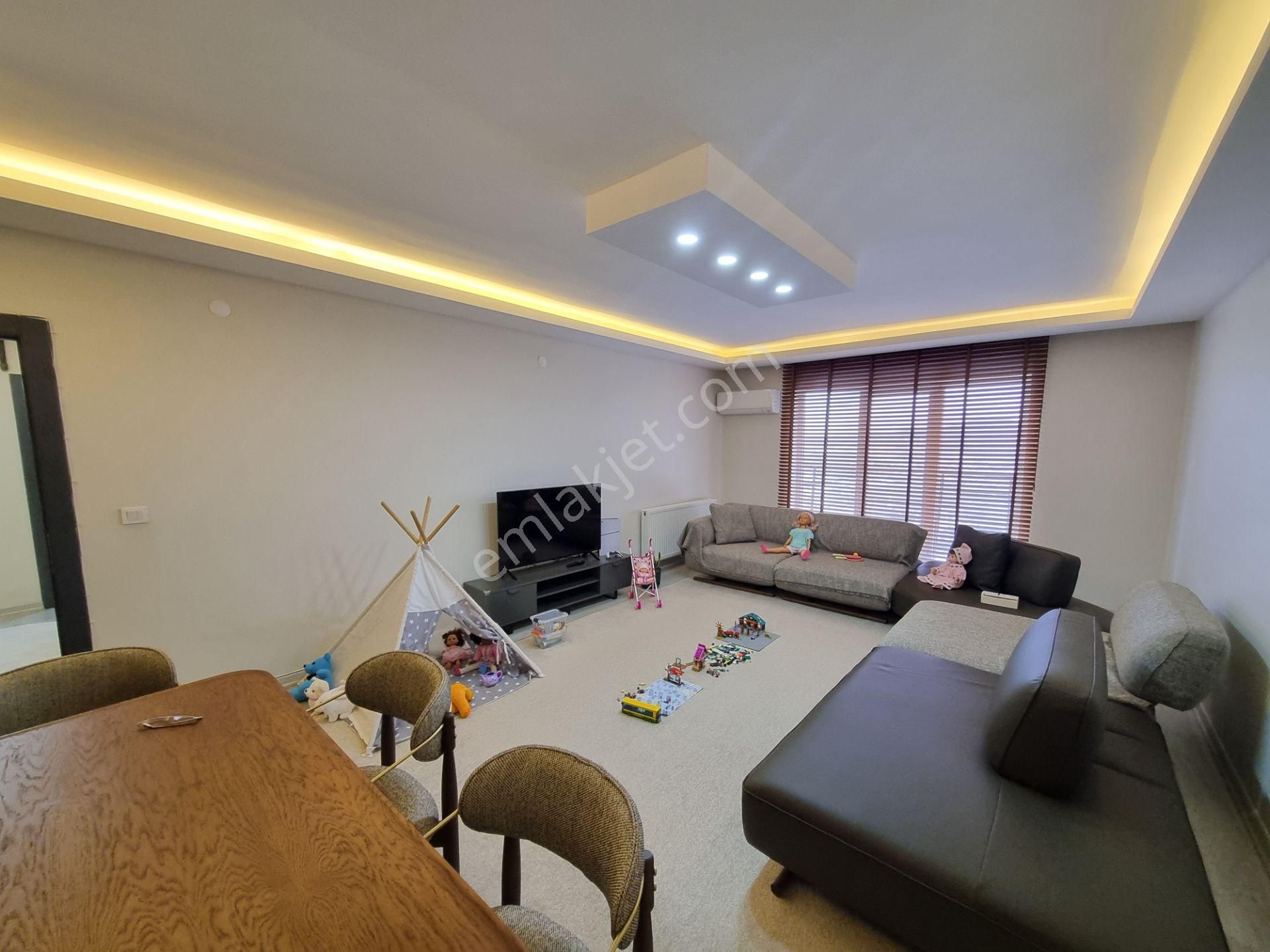 Lüks Yapılı - Ara Kat - Geniş - Manzaralı 4+1 Satılık... - Görsel 12