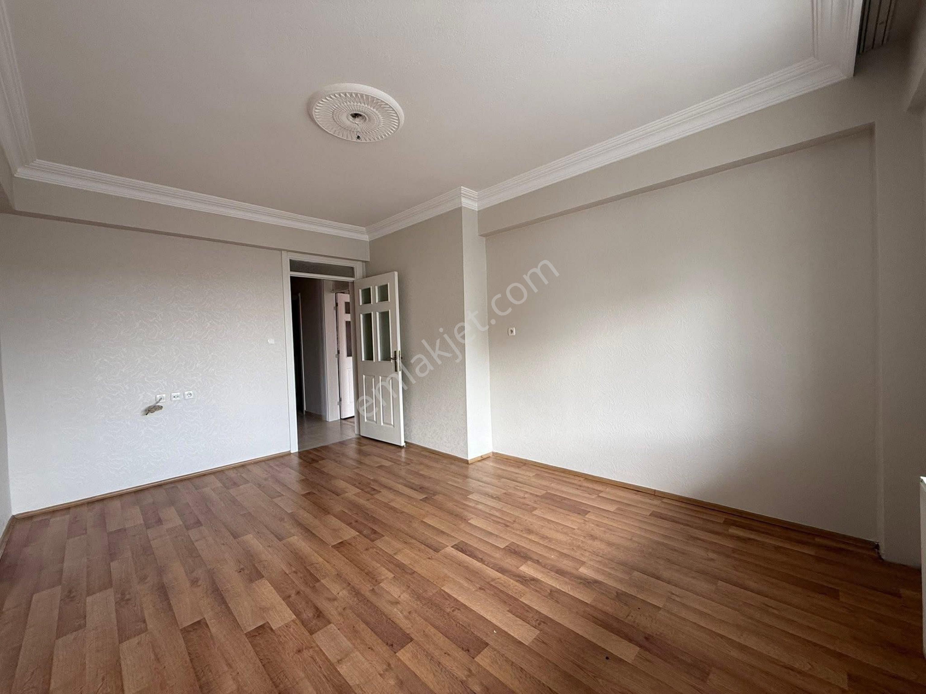 Meram Uluırmak’ta Fırsat Daire: Geniş, Ferah Ve Masrafsız! 🌟 - Görsel 20