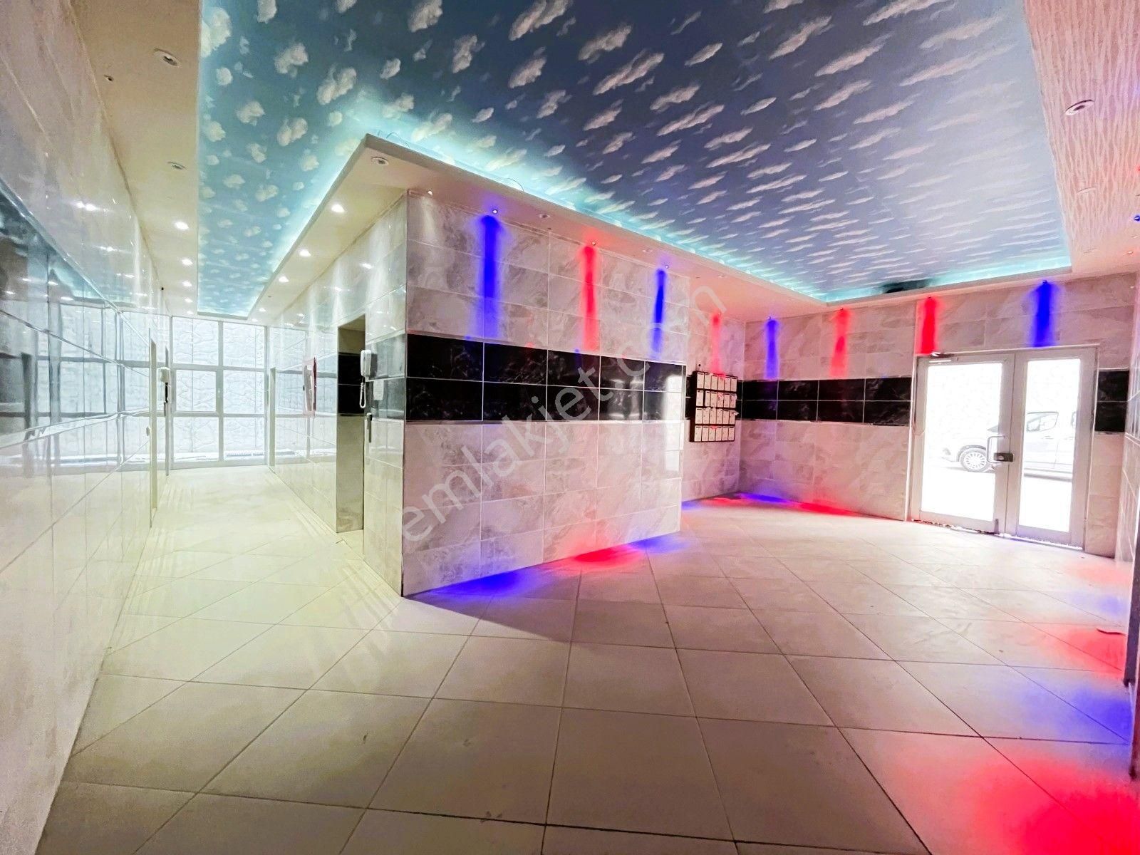 Gökçe Emlak 'tan Merkezde 4+1 Güney Cephe Fırsat Daire - Görsel 24