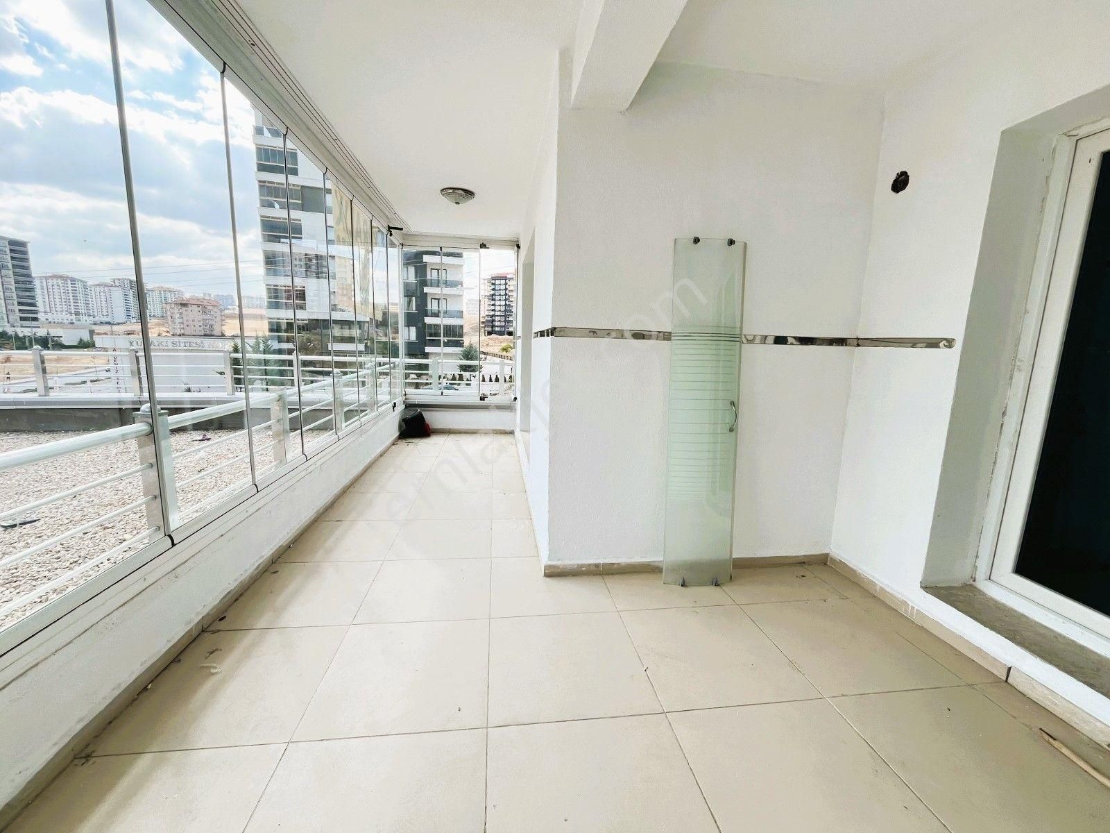 Gökçe Emlak 'tan Merkezde 4+1 Güney Cephe Fırsat Daire