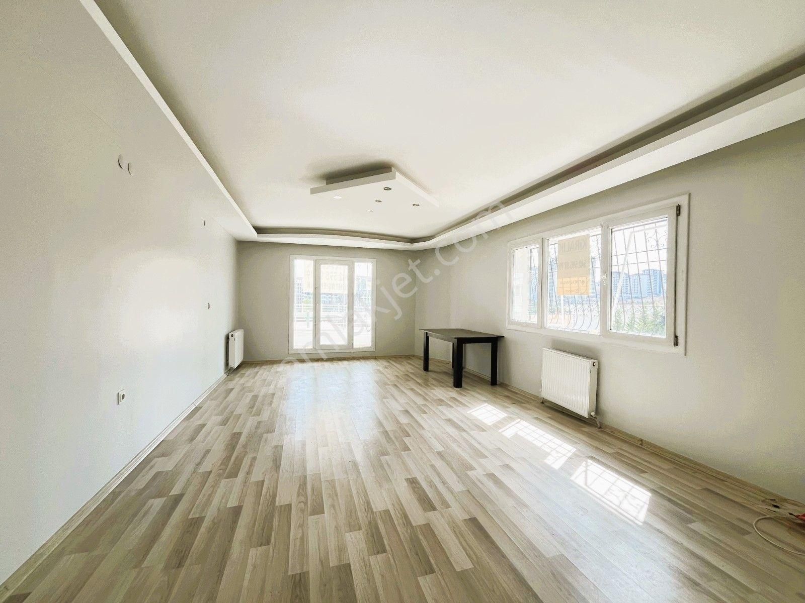 Gökçe Emlak 'tan Merkezde 4+1 Güney Cephe Fırsat Daire - Görsel 8