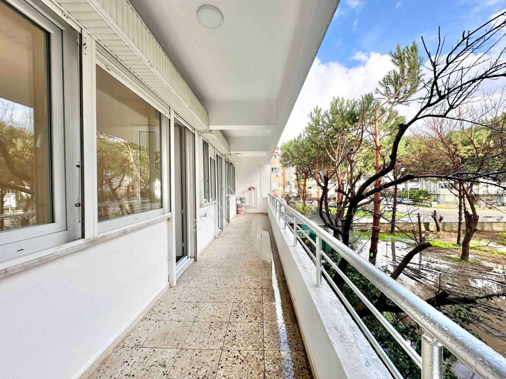 ꧁ay Emlaktan꧂akçay'da Arakat Ön Cephe Denize Sadece 400 M İçi Komple Yapılı Satılık 2+1 Geniş Daire - Görsel 8