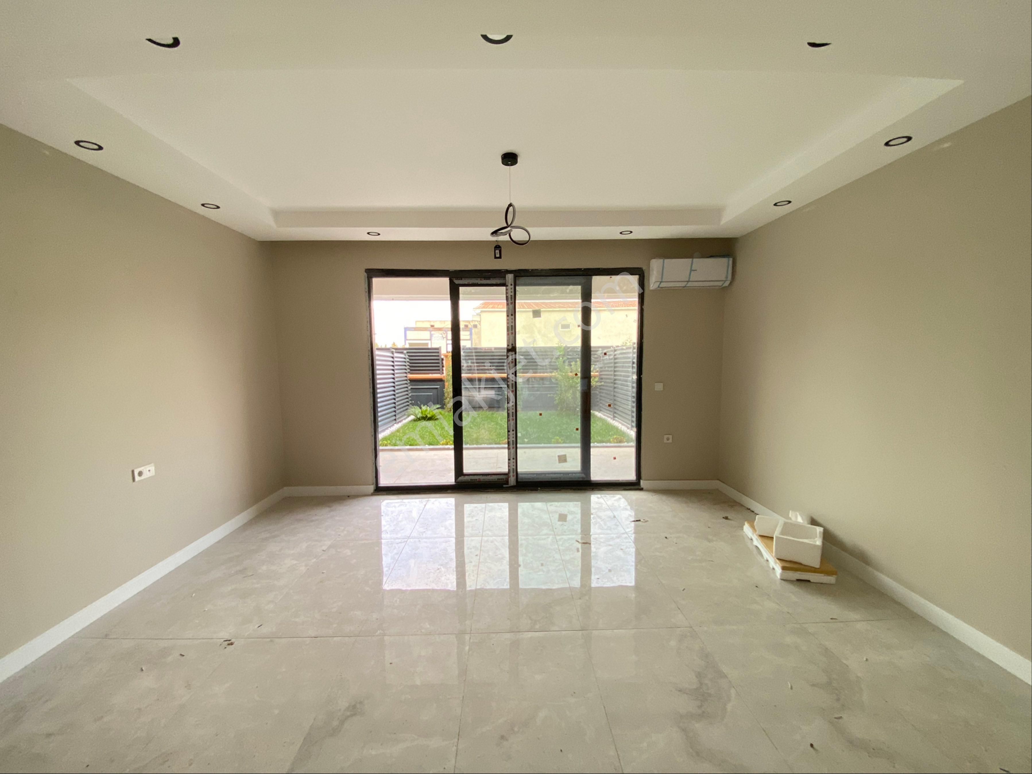 Önerler 2+1 // Loft Villa // Özel Bahçeli Satılık Sıralı Villalar - Görsel 11
