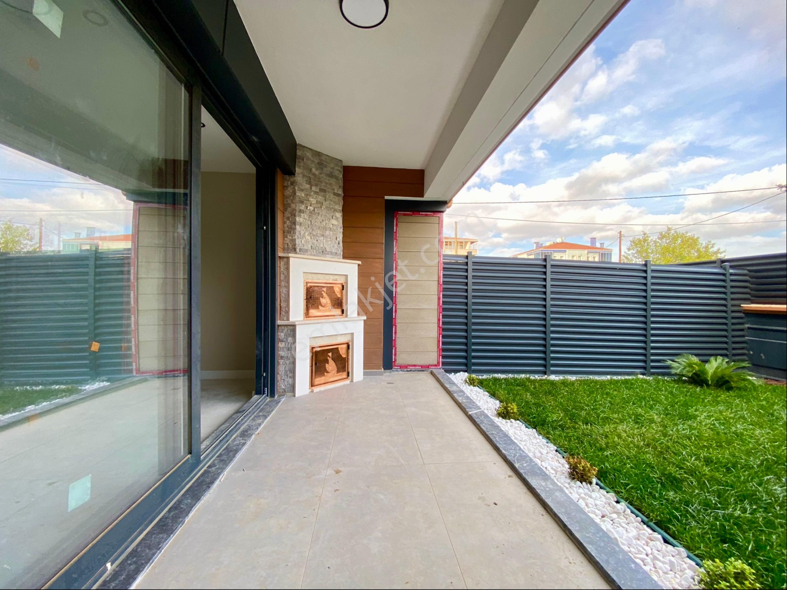 Önerler 2+1 // Loft Villa // Özel Bahçeli Satılık Sıralı Villalar - Görsel 3