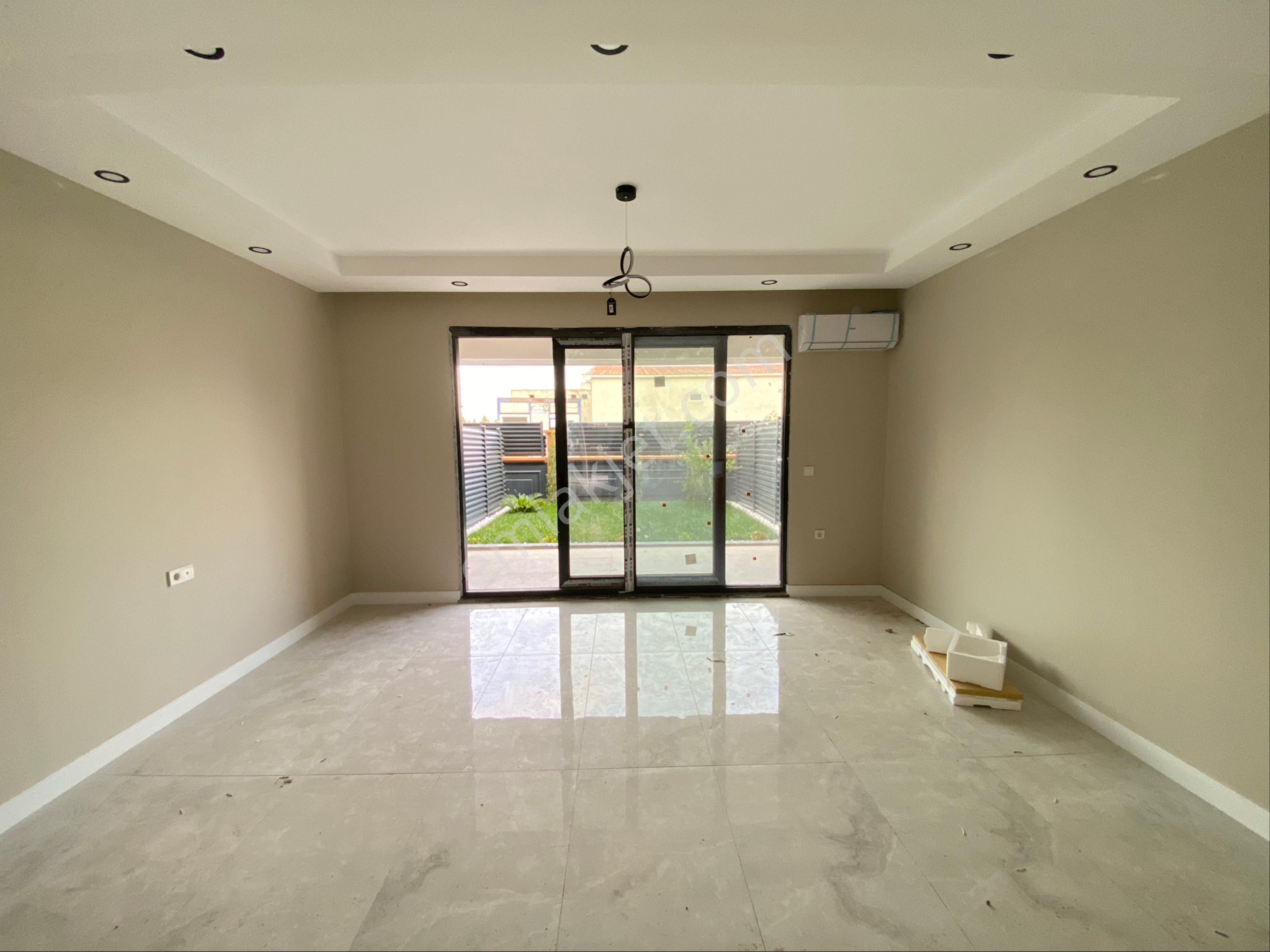 Önerler 2+1 // Loft Villa // Özel Bahçeli Satılık Sıralı Villalar - Görsel 9