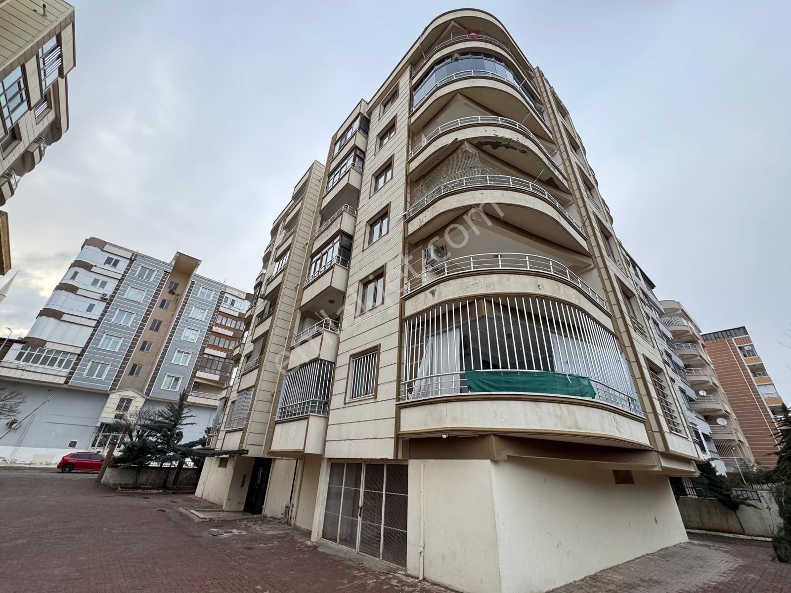 Yavuz Emlak Tan Satılık Daire 1 Kat Karaköprü Lotus Hastanesi Arkasi - Görsel 14