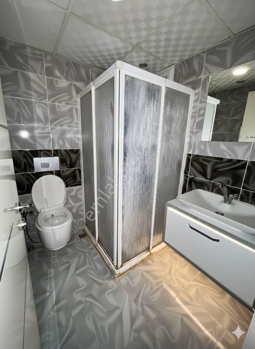 Ender Uysal Gayrimenkulden Şemiklerde 2+1 Asansörlü Satılık Geniş Daire... - Görsel 12