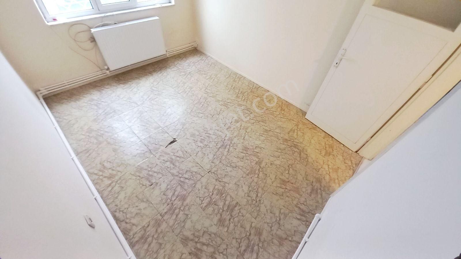 Akçay Merkezde Denize 80 Metre 2+1 Giriş Kat Satılık Daire - Görsel 26