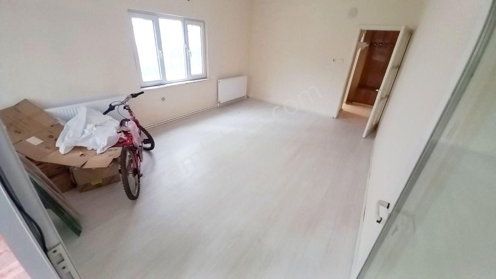 Akçay Merkezde Denize 80 Metre 2+1 Giriş Kat Satılık Daire - Görsel 10