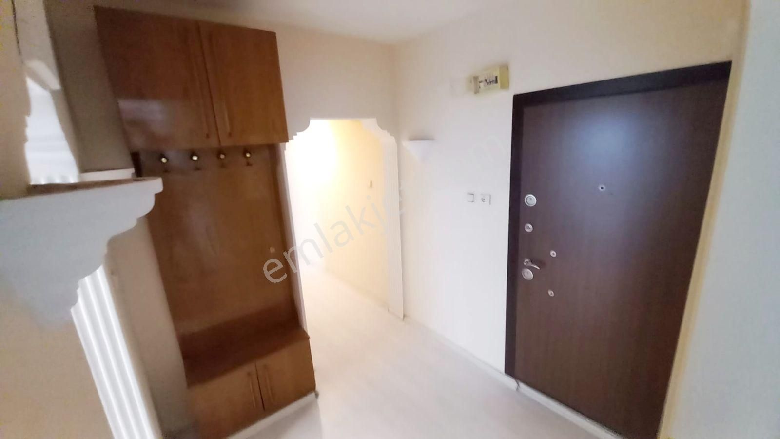 Akçay Merkezde Denize 80 Metre 2+1 Giriş Kat Satılık Daire - Görsel 24