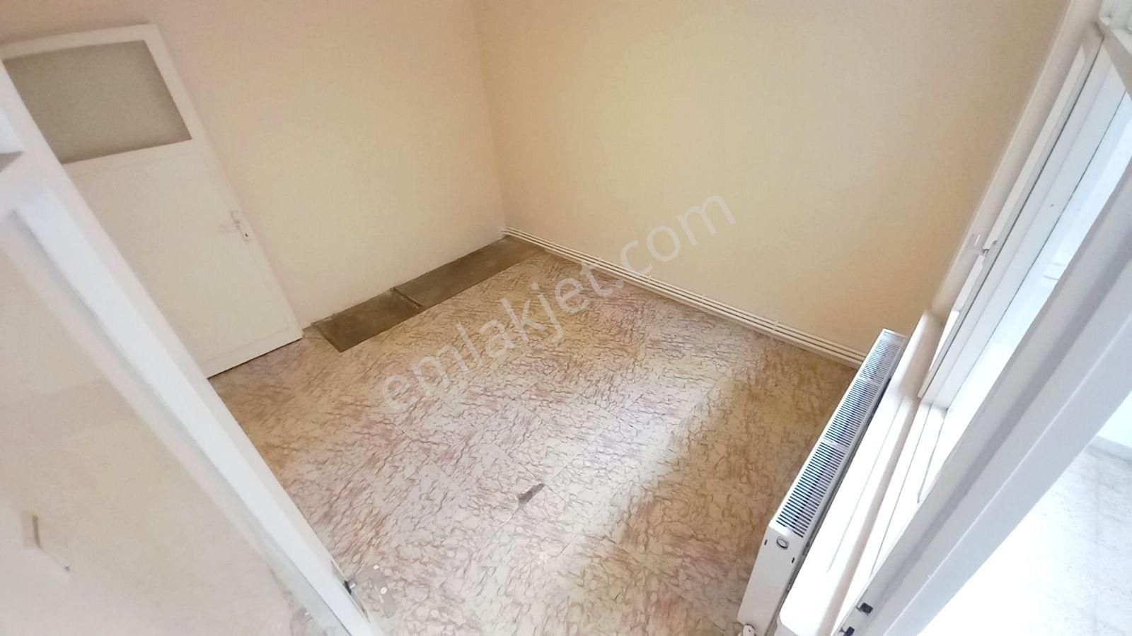 Akçay Merkezde Denize 80 Metre 2+1 Giriş Kat Satılık Daire - Görsel 20
