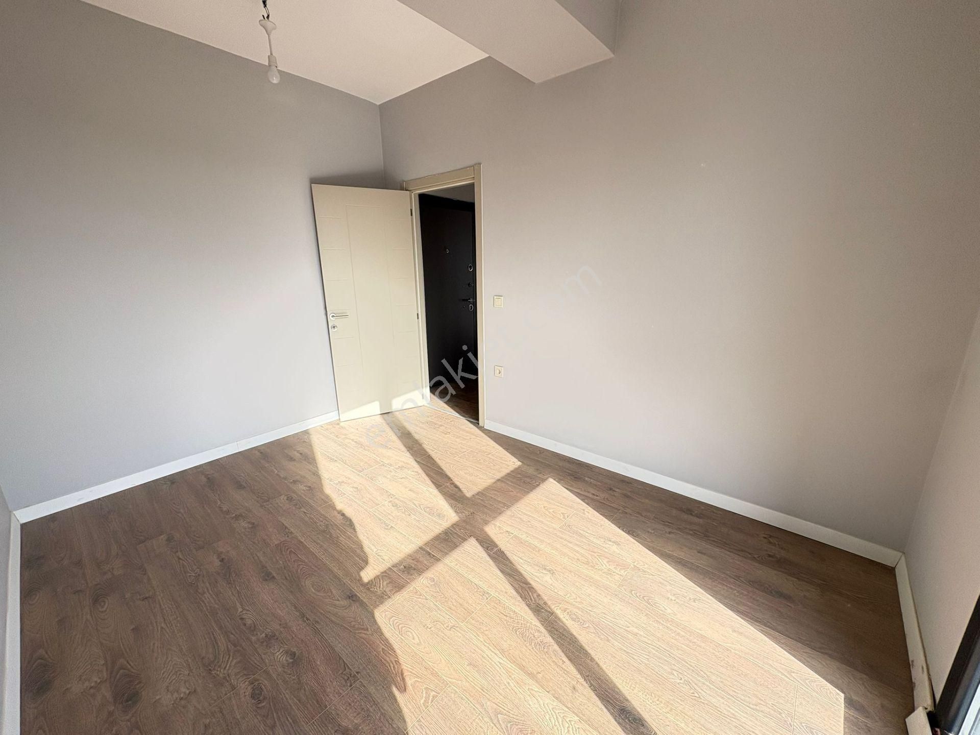 Seyrek Kiralık 1+1 Daire - Görsel 10