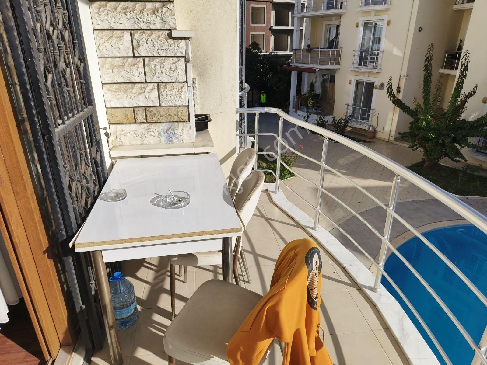 Fethiyede Sahile Yakın Havuzlu Satılık Geniş 2+1 Daire - Görsel 21