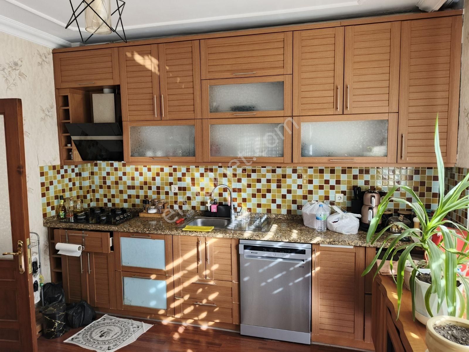 Fethiyede Sahile Yakın Havuzlu Satılık Geniş 2+1 Daire - Görsel 8