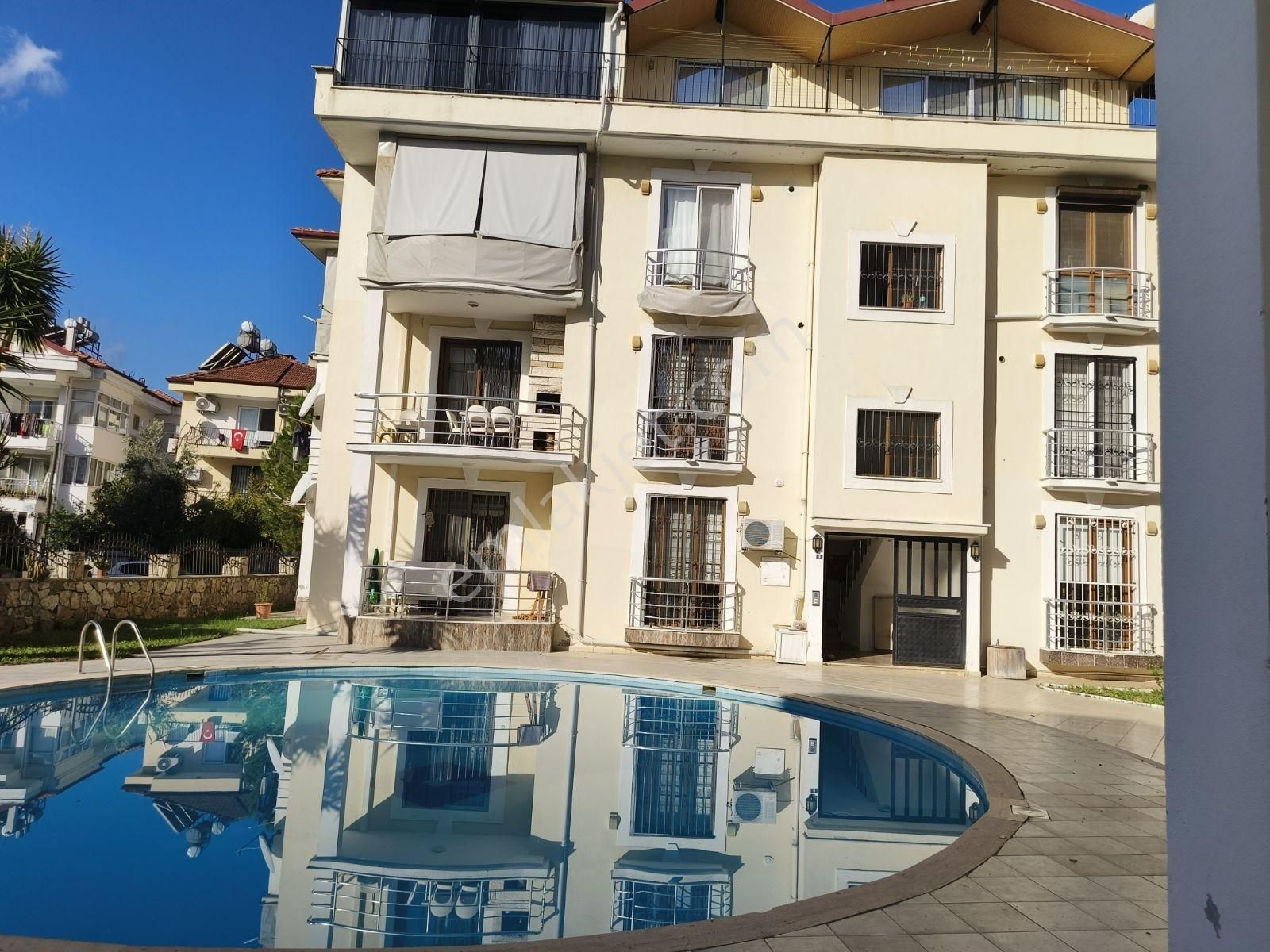 Fethiyede Sahile Yakın Havuzlu Satılık Geniş 2+1 Daire - Görsel 30