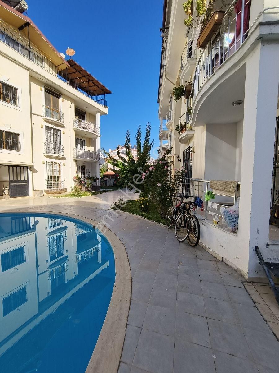 Fethiyede Sahile Yakın Havuzlu Satılık Geniş 2+1 Daire - Görsel 14