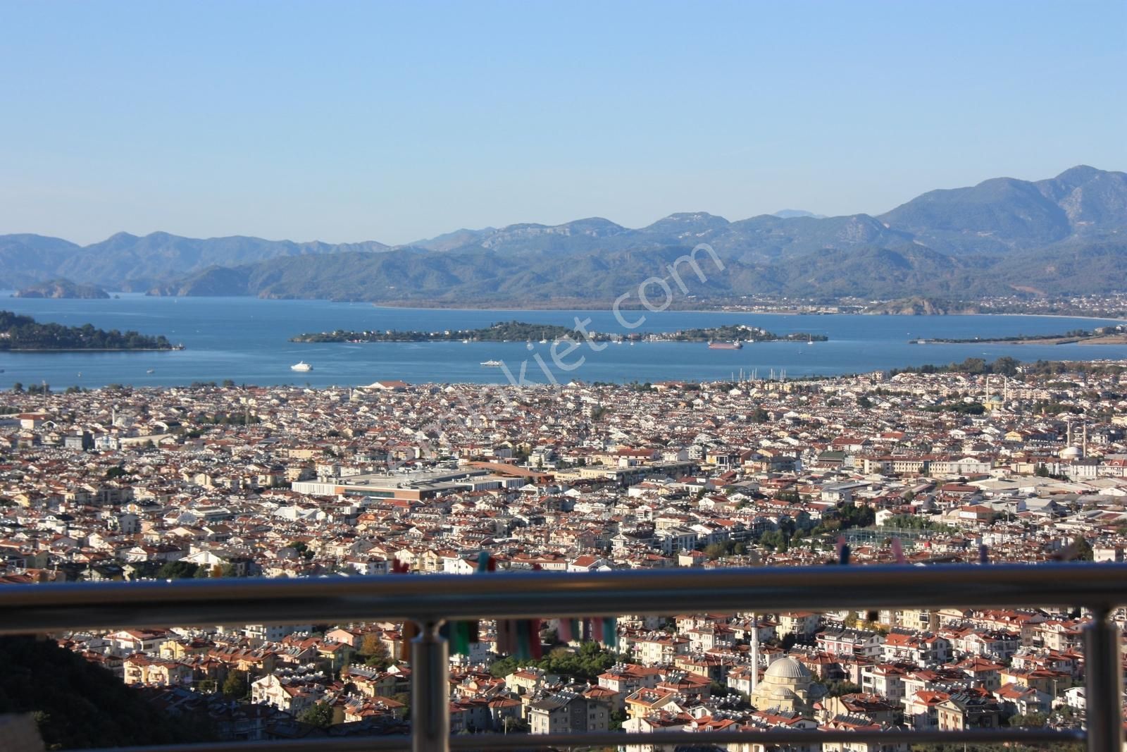 Fethiye'de Muhteşem Deniz Manzaralı 3+1 Havuzlu Daire - Görsel 6