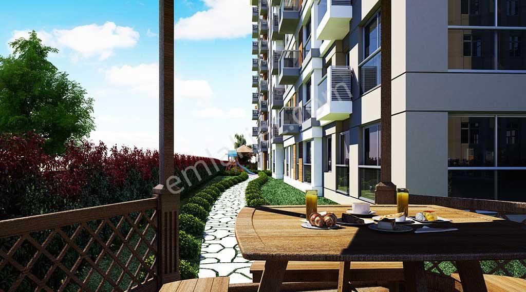 Küçükçekmece Lale Sokak'ta Satılık 2+1 Lüks Site İçi Daire - Görsel 3