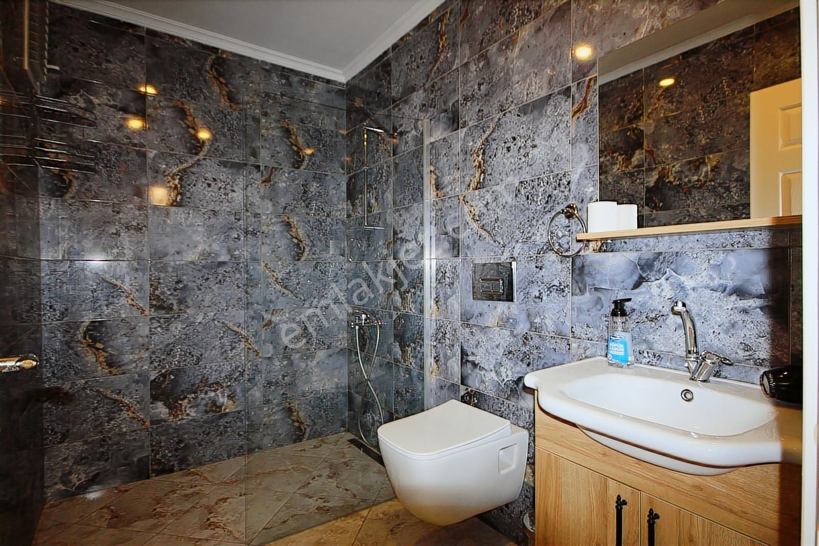 Fethiye Yanıklarda Doğa İçinde Satılık Bitişik Nizam 3+1 Villa - Görsel 17