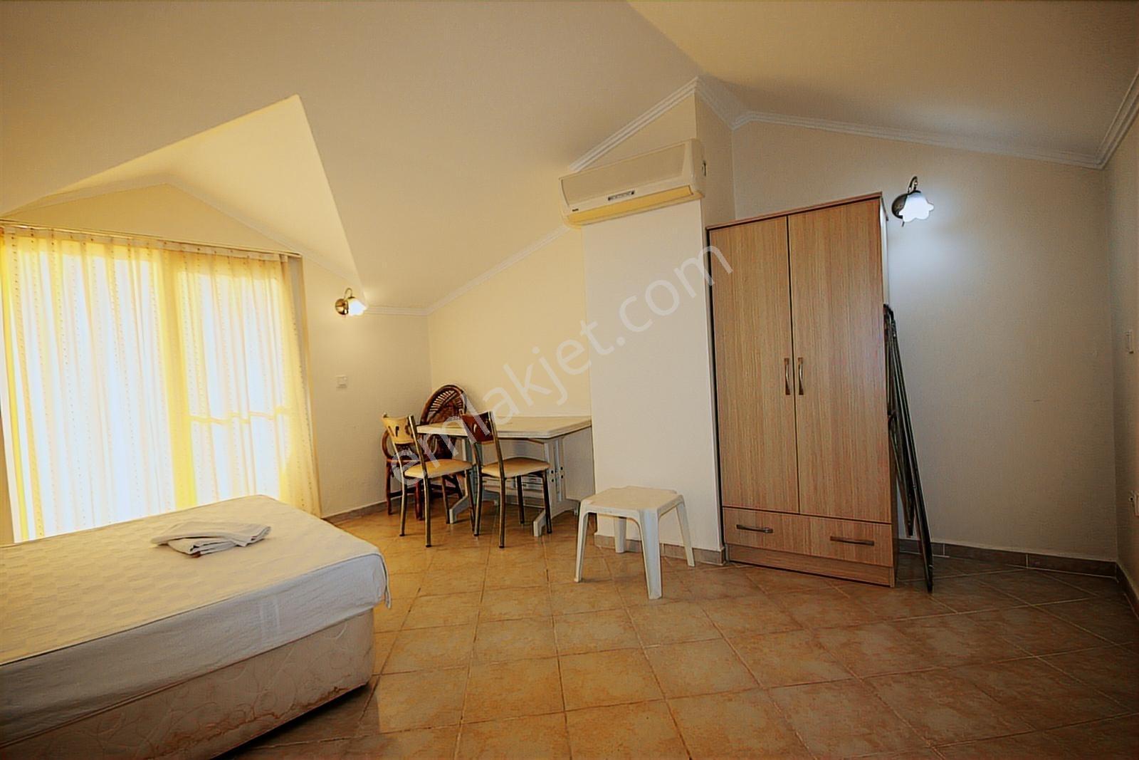 Fethiye Yanıklarda Doğa İçinde Satılık Bitişik Nizam 3+1 Villa - Görsel 18
