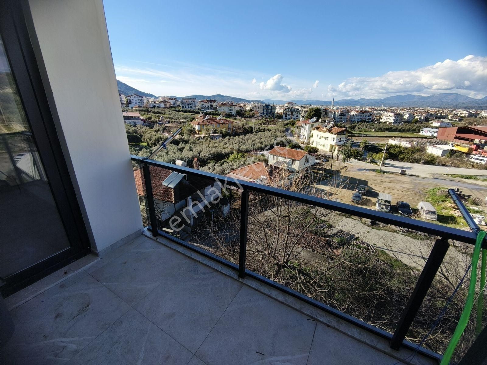 Fethiyede Patlayıç Hıdırlık Bölgesınde Asansörü Satılık Daire - Görsel 13