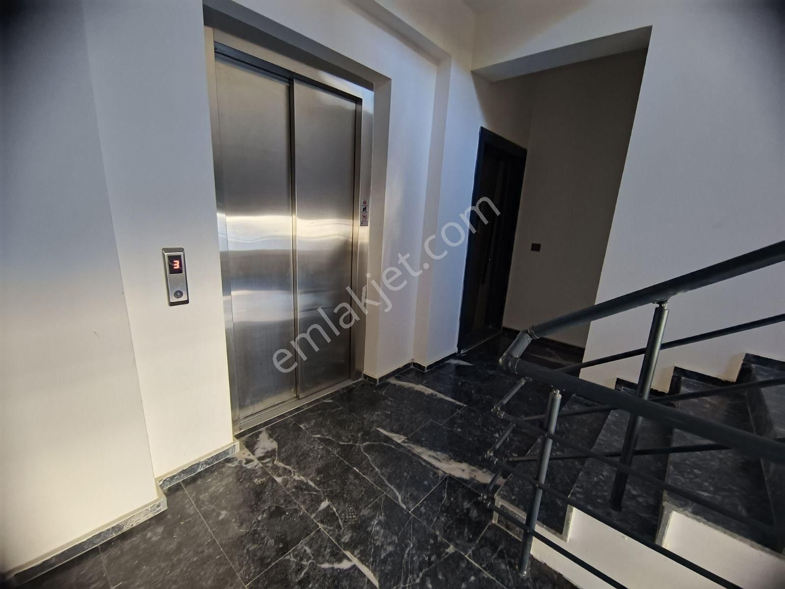 Fethiyede Patlayıç Hıdırlık Bölgesınde Asansörü Satılık Daire - Görsel 17