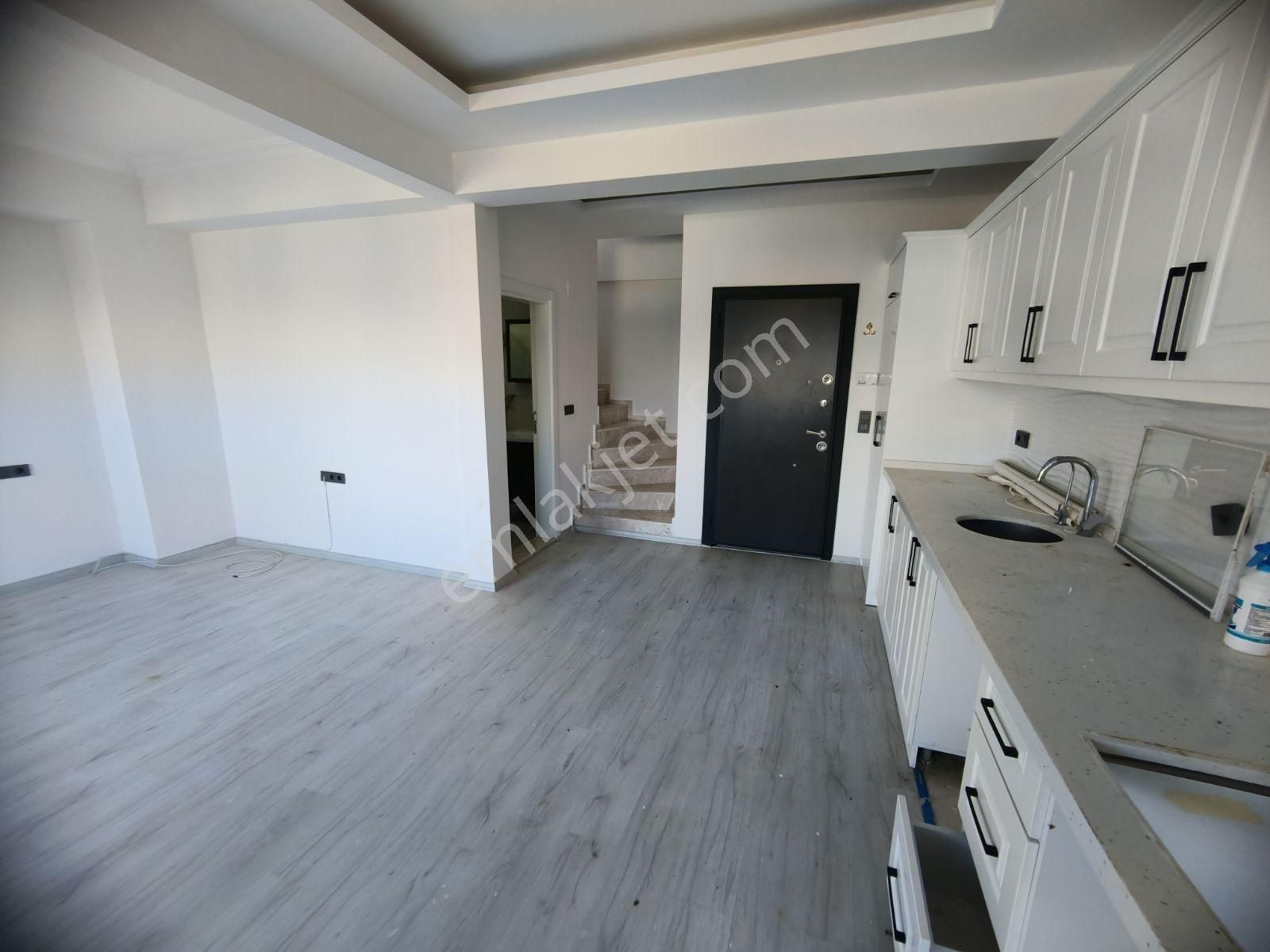 Fethiyede Patlayıç Hıdırlık Bölgesınde Asansörü Satılık Daire - Görsel 4