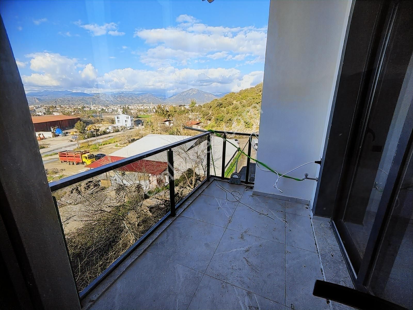 Fethiyede Patlayıç Hıdırlık Bölgesınde Asansörü Satılık Daire - Görsel 24