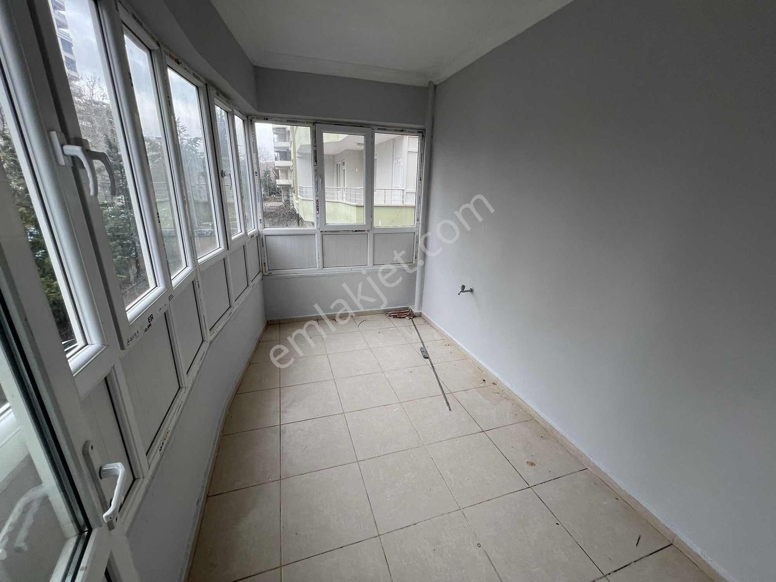 ****ilke Emlaktan****şenevler Mah 3+1 Bakımlı Daire - Görsel 9