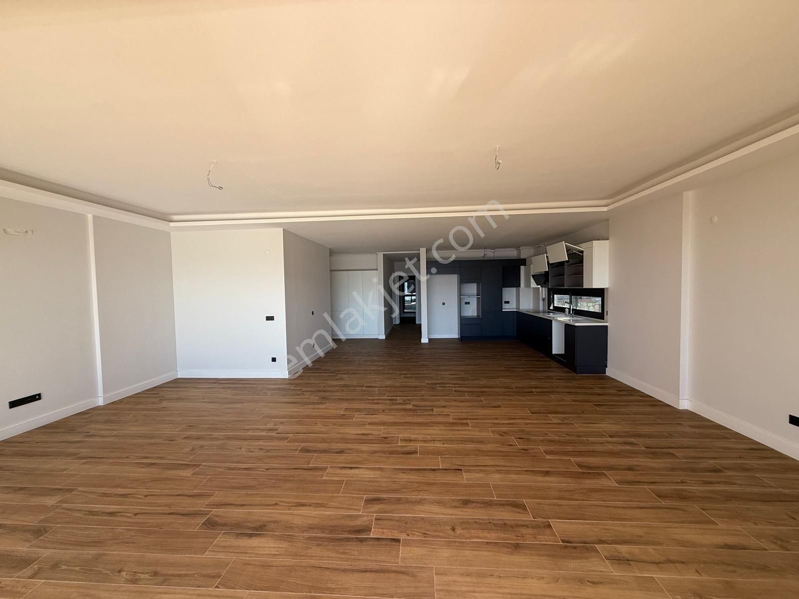 Deniz Manzarahavuzlu Sitede 185 M2 3+1 Sıfır Daire - Görsel 18