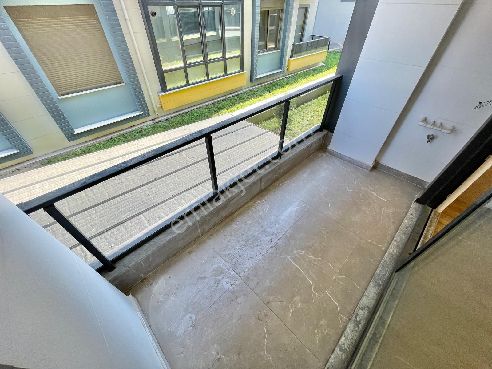 Berkay Demirel'den Altınkumda Full Donanımlı Lüks 1+1 Daire - Görsel 27