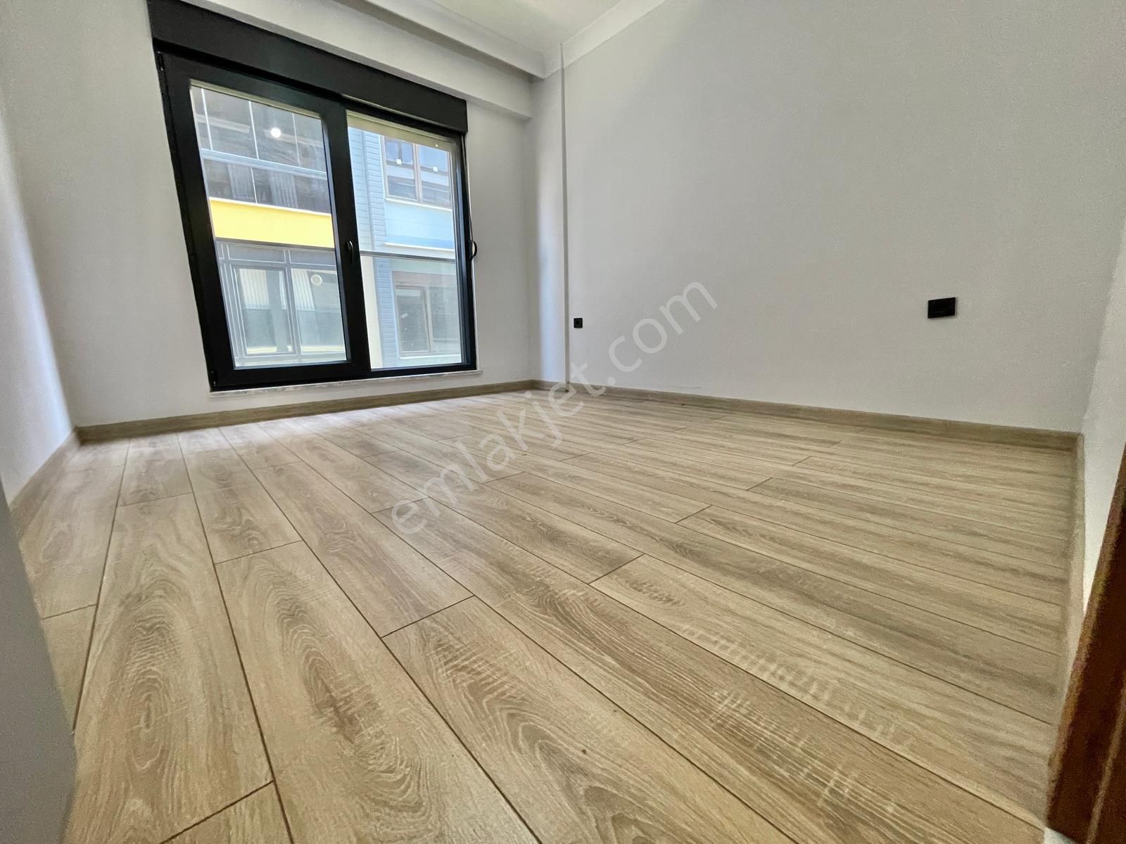 Berkay Demirel'den Altınkumda Full Donanımlı Lüks 1+1 Daire - Görsel 18