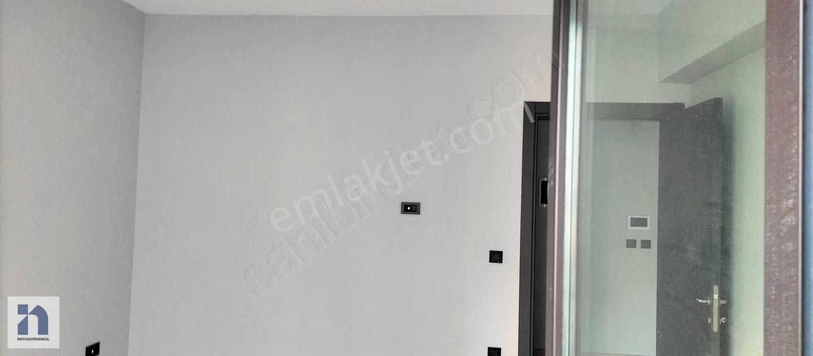 Ataevler Metro İstasyonu Yanı,100 M2 Satılık Daire Veya Homeofis - Görsel 7