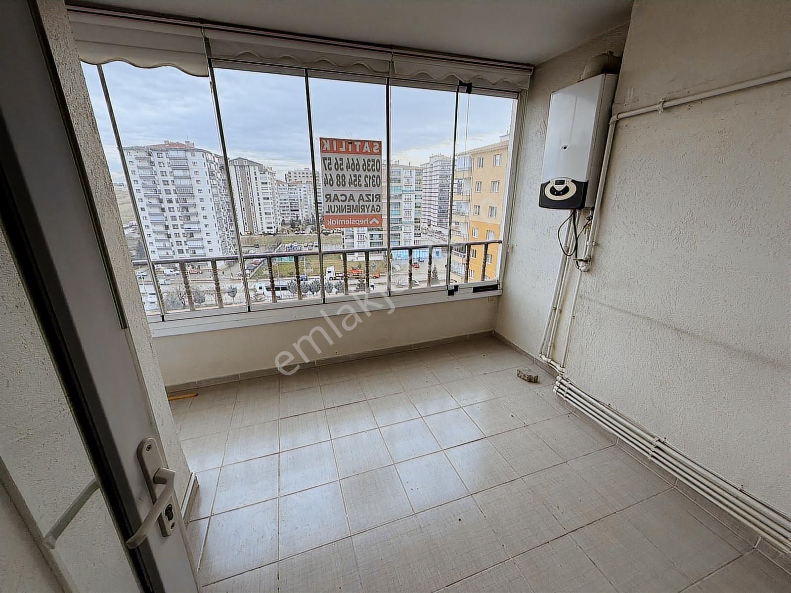 Rıza Acar'dan Turgut Özal Mahallesi Dört Pınar Sit. Yapılı 3+1 - Görsel 30