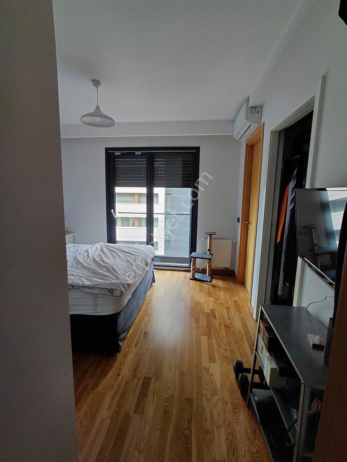 Kadıköy Kalamış Sahil Yolunda 3+1 Kiralık Daire 90 M2 Net - Görsel 15