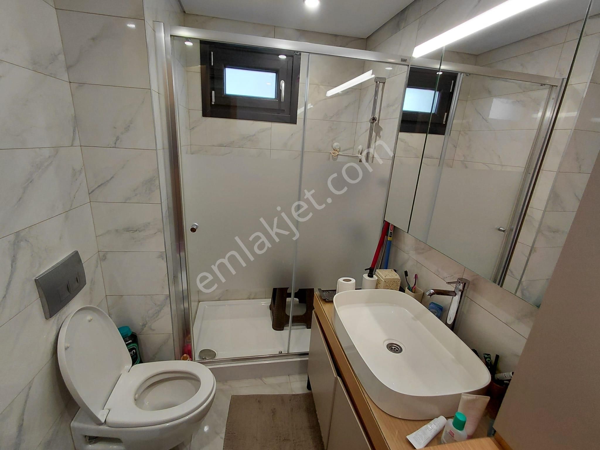 Kadıköy Kalamış Sahil Yolunda 3+1 Kiralık Daire 90 M2 Net - Görsel 32