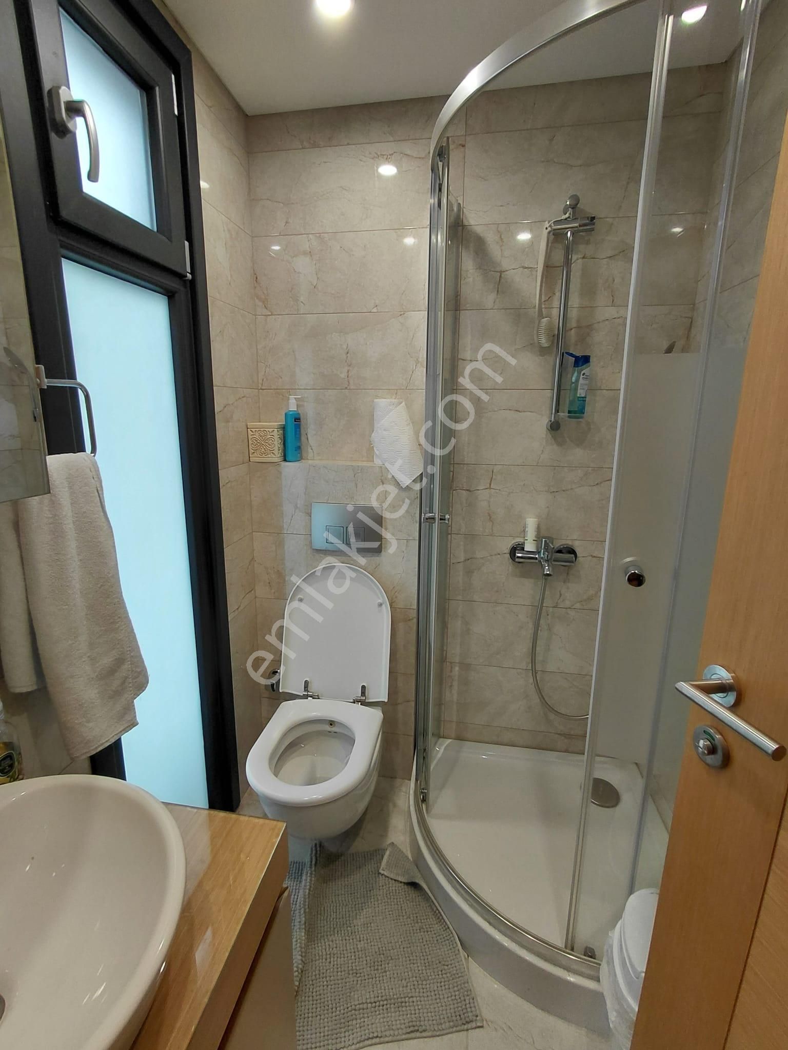 Kadıköy Kalamış Sahil Yolunda 3+1 Kiralık Daire 90 M2 Net - Görsel 33