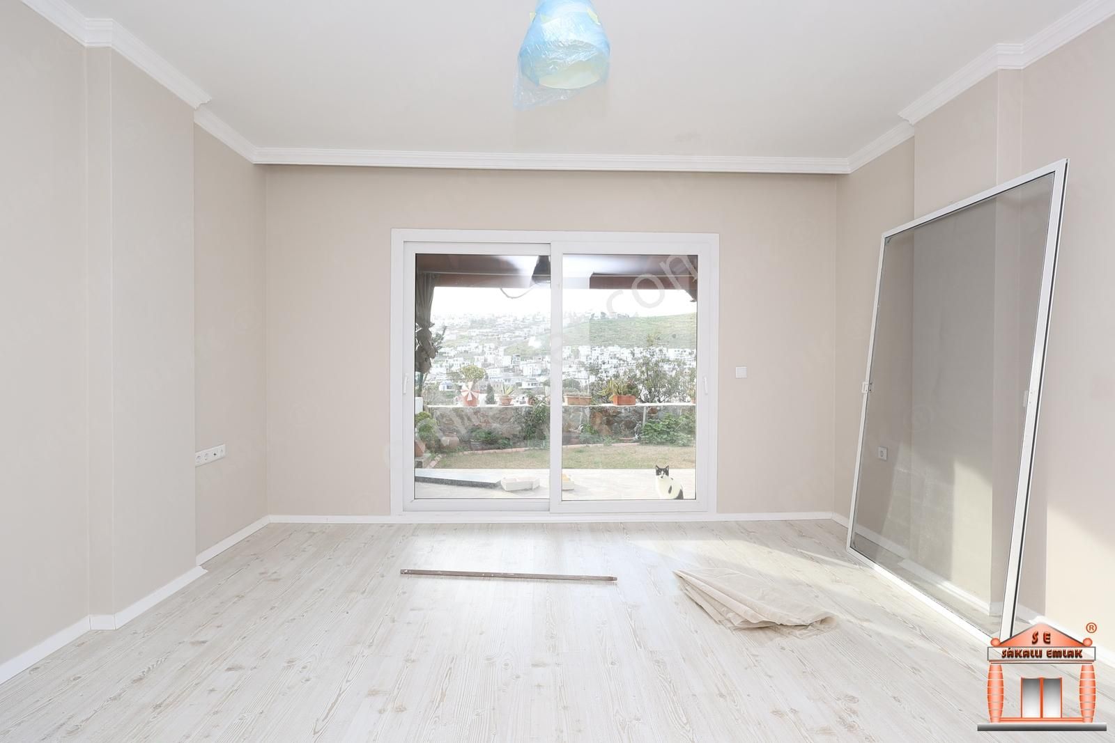 ️s-a-k-a-l-l-ı-dan Akyarlarda Bahçeli Kiralık Dubleks - Görsel 14