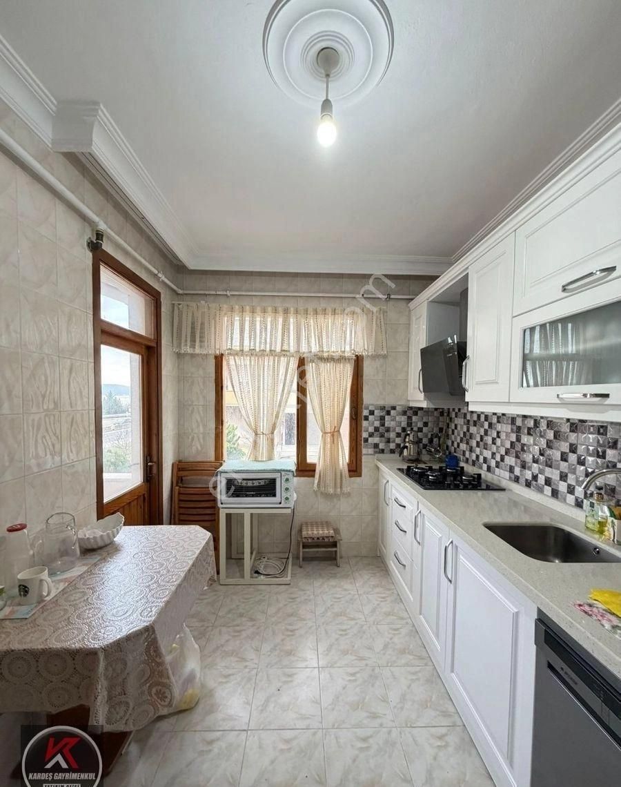 Karamürsel Kayacık’ta Deniz Manzaralı Satılık 3+1 İskanlı Daire | Site İçi - Görsel 9