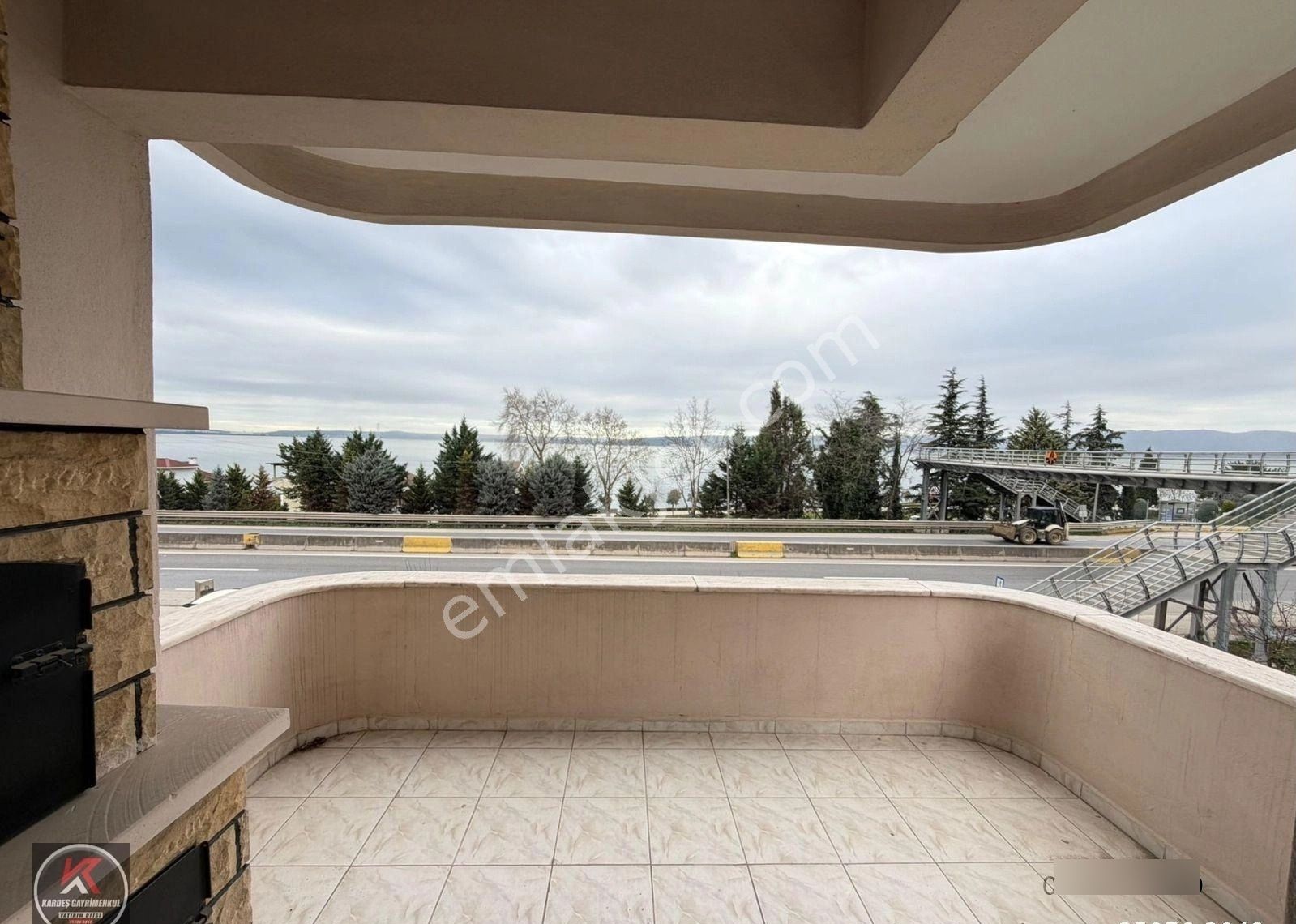Karamürsel Kayacık’ta Deniz Manzaralı Satılık 3+1 İskanlı Daire | Site İçi - Görsel 21
