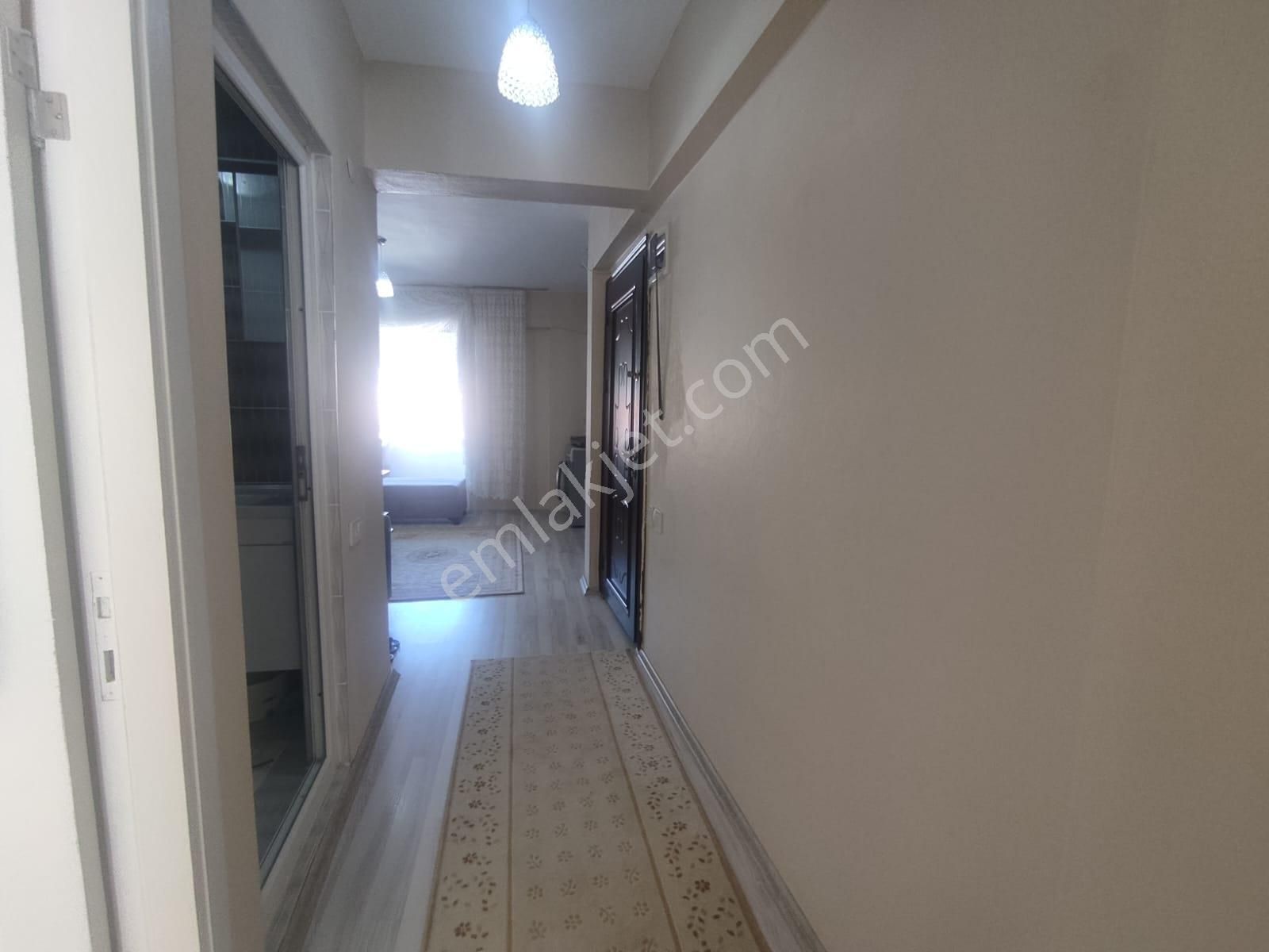 Yakamoz Emlak` Tan Kumlada Satılık 2+1 Havuzlu Eşyalı Daire - Görsel 2