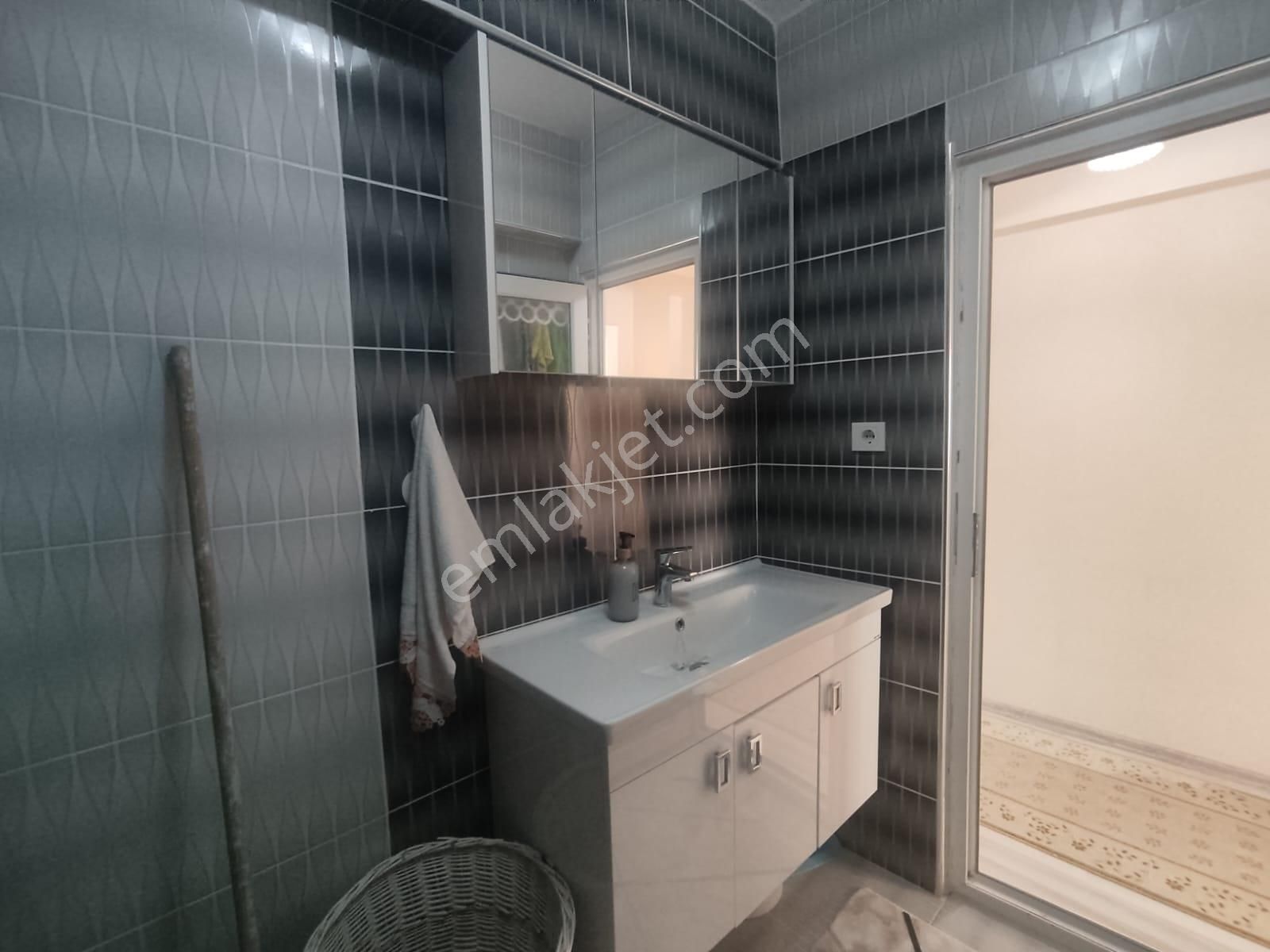 Yakamoz Emlak` Tan Kumlada Satılık 2+1 Havuzlu Eşyalı Daire - Görsel 6