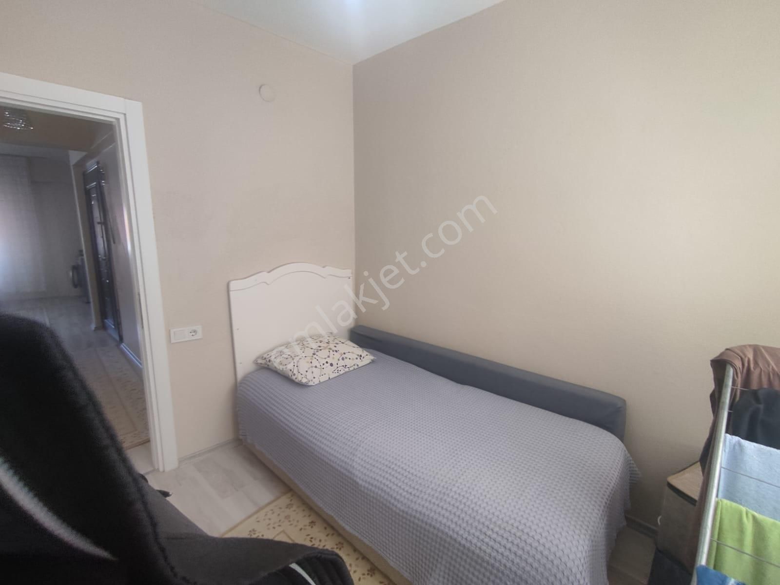 Yakamoz Emlak` Tan Kumlada Satılık 2+1 Havuzlu Eşyalı Daire - Görsel 13