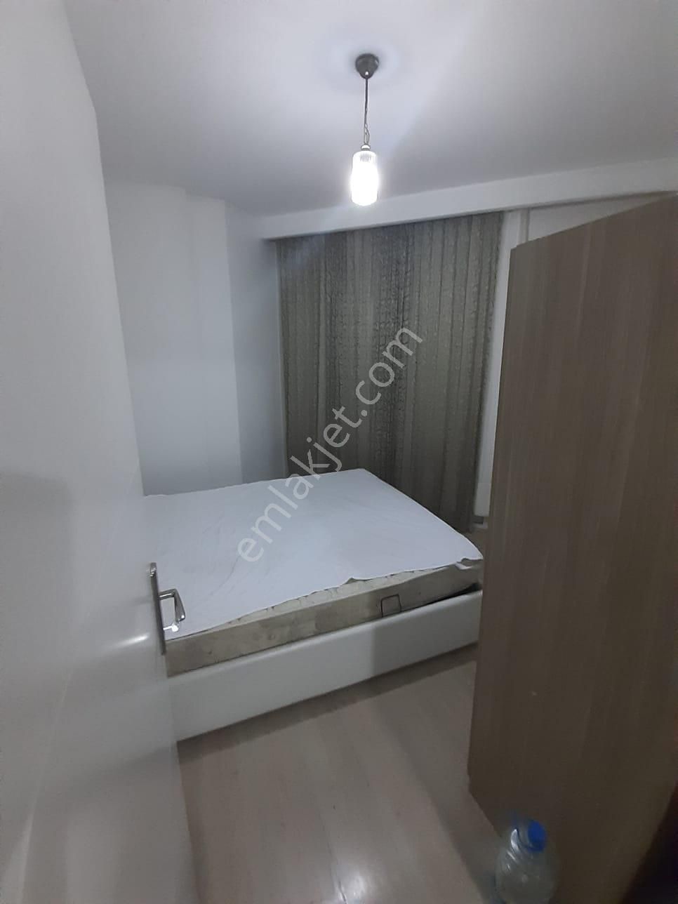 Mersin Üniv Yolu 1+1 Eşyalı Sitede Otoparklı Merkezi Kiralık Daire - Görsel 15