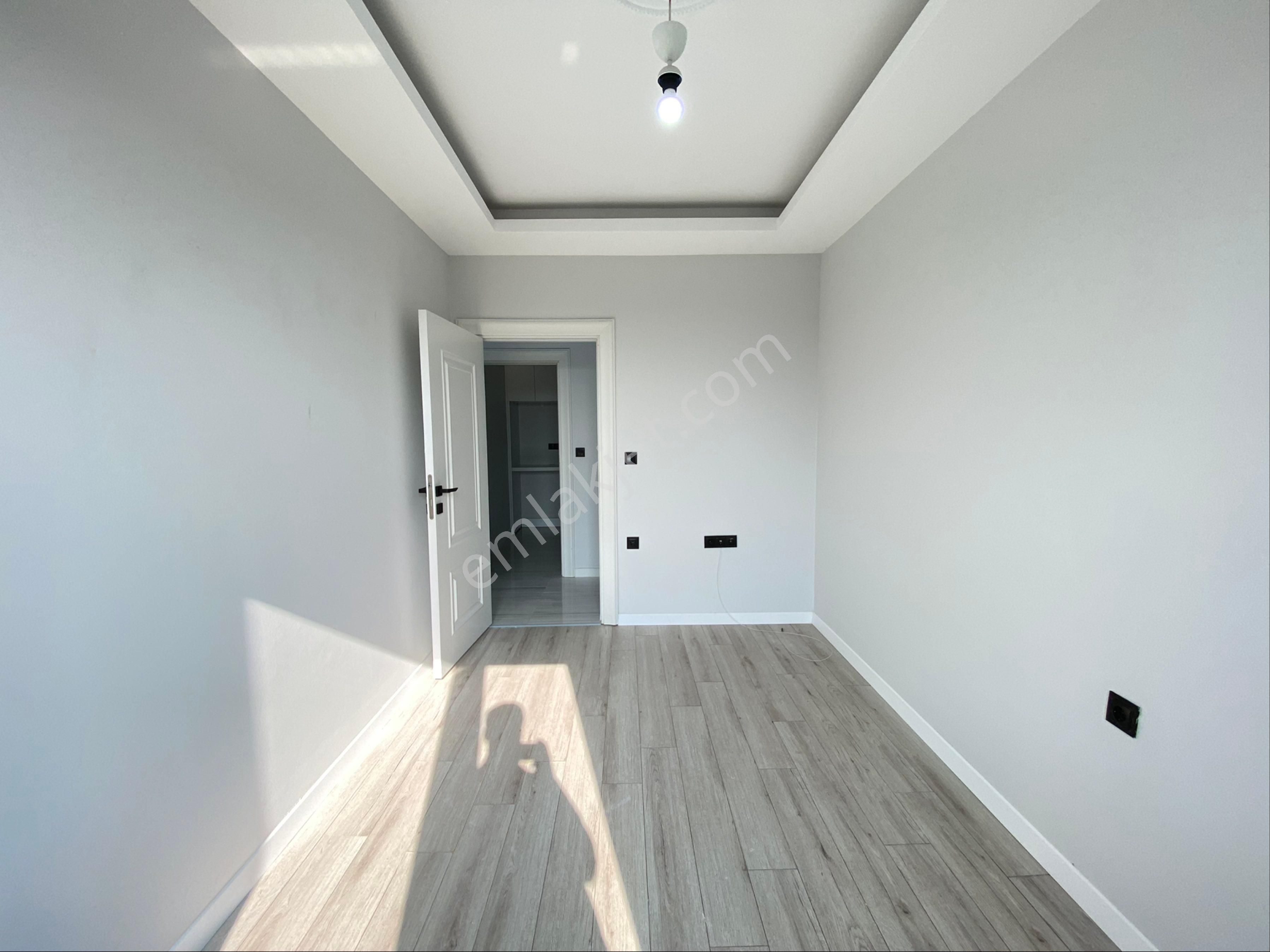 Önerlerde 3+1 Bahçe Katı Site İçerisinde Satılık Lüx Daire // Revos // - Görsel 25