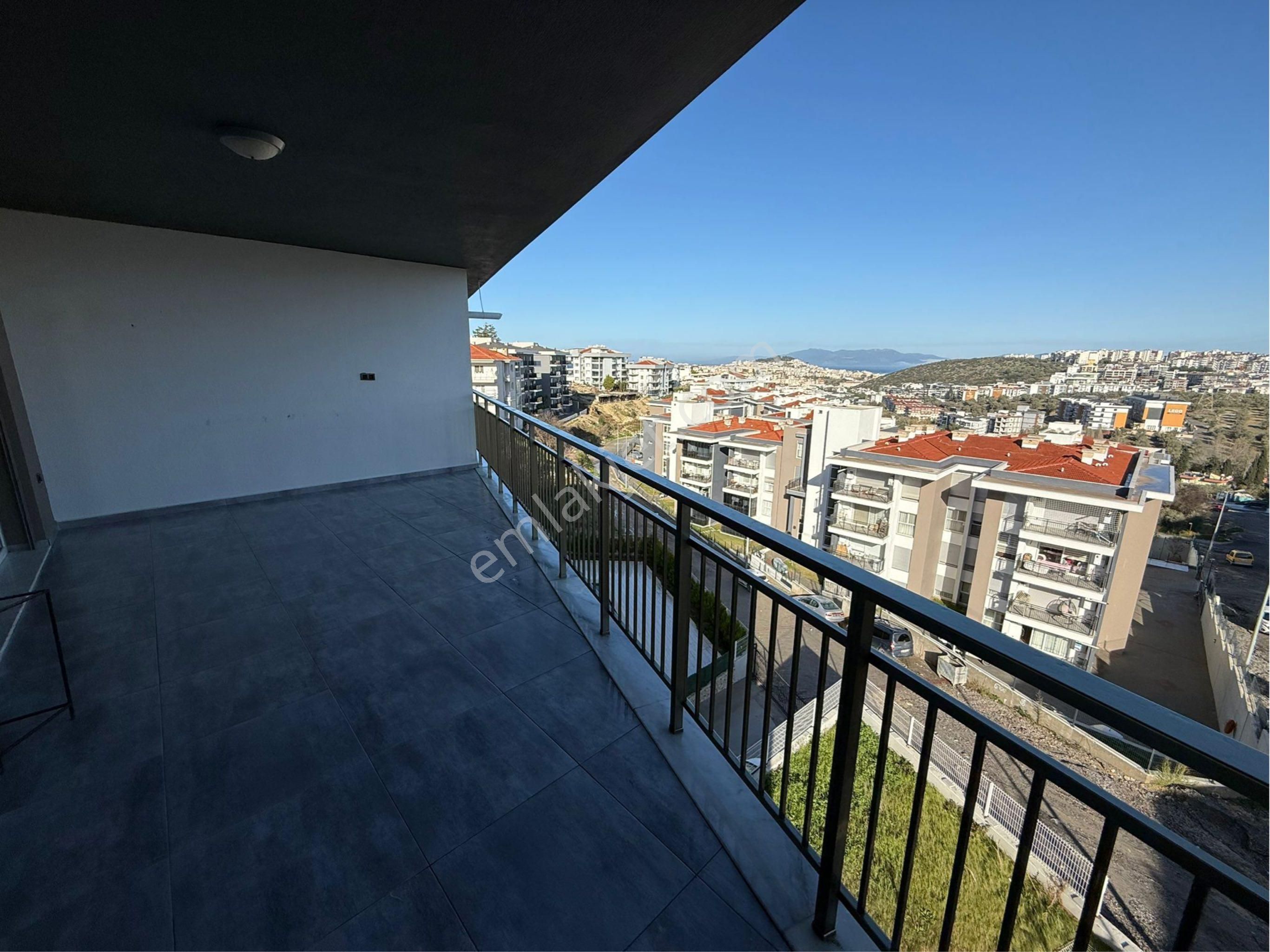 Havuzlu Sitede Arakat 3+1 Daire - Görsel 7